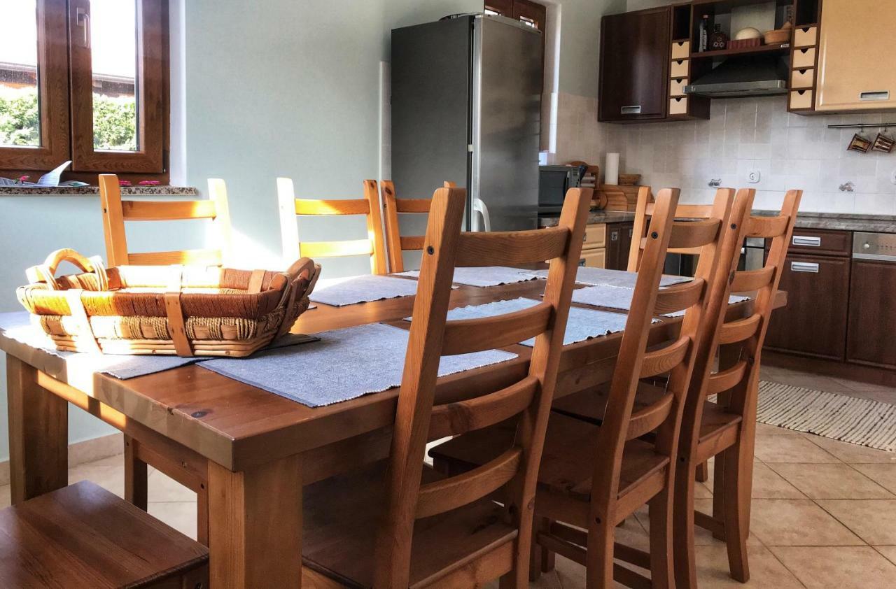 Villa Daisy Tar-Vabriga Kültér fotó