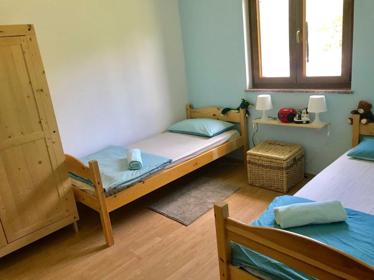Villa Daisy Tar-Vabriga Kültér fotó