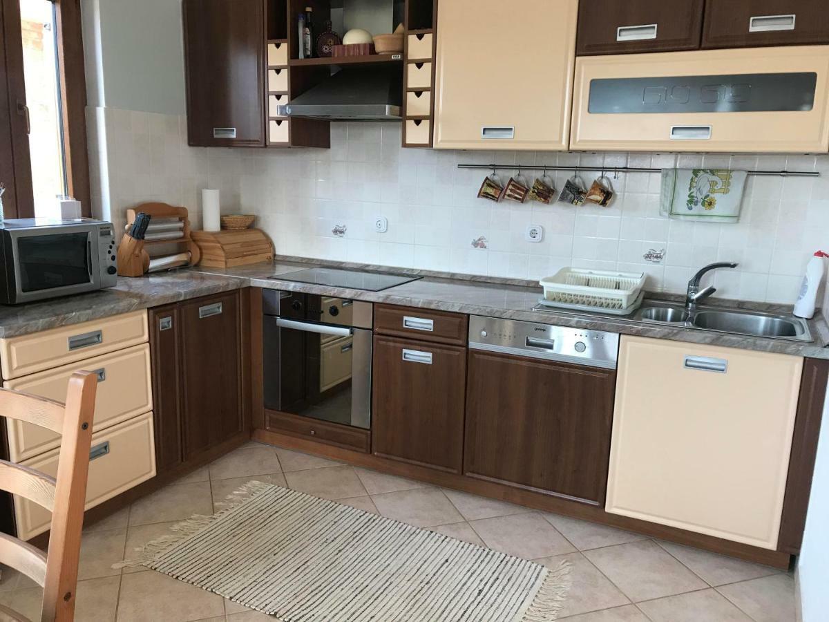 Villa Daisy Tar-Vabriga Kültér fotó